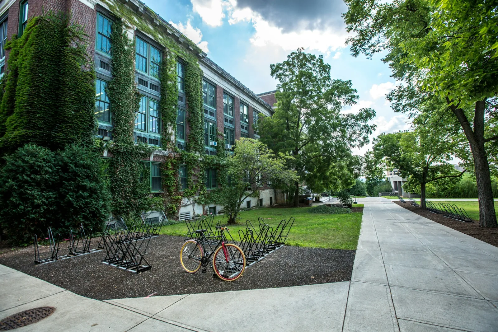 Why Exterior Design Matters in Enrollment Marketing