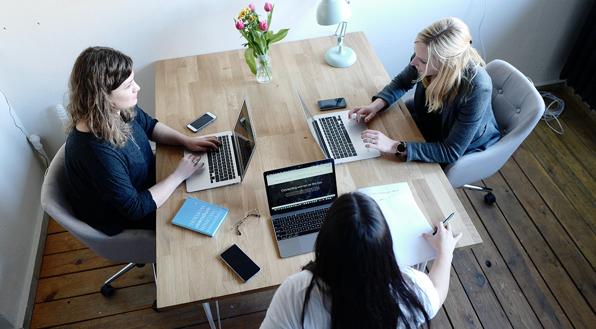 8 Great Ways to Grow Your Small Business image Collaborate with other businesses and domains